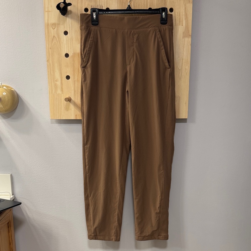 Athleta Women's Brown Chinos